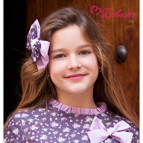 Debesos Winter Girl Pin Purple Tie with Flowers