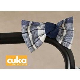 Cuka Winter Girl Pin El Beso del Hada